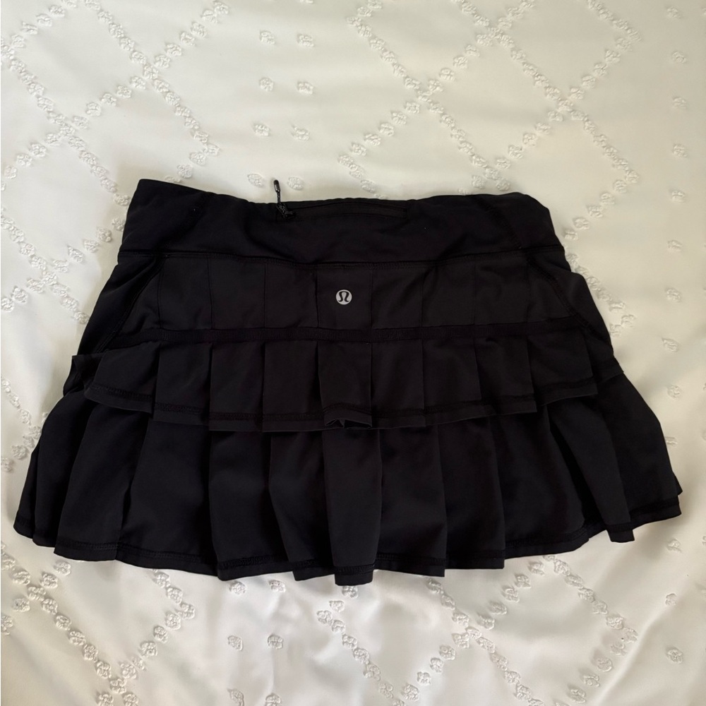 Black lululemon tennis skirt